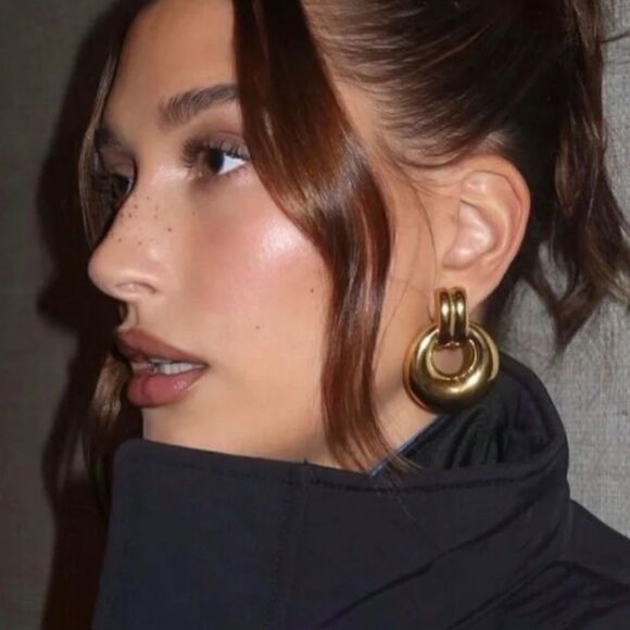 Gold geo hoop earrings M360 - Picture 1 of 5